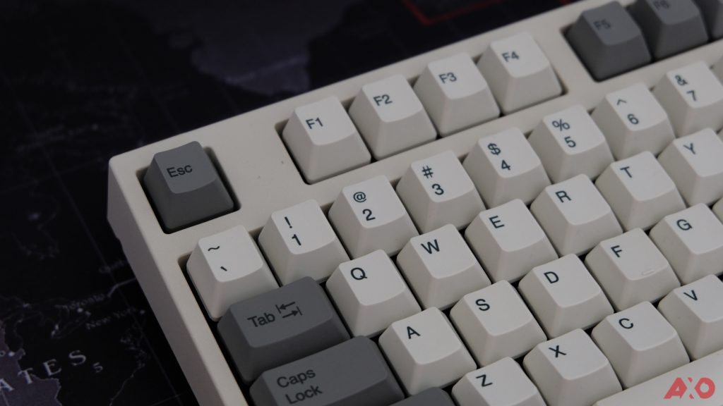 Leopold FC980C Mechanical Keyboard Review: Topre Retro Vibes 18