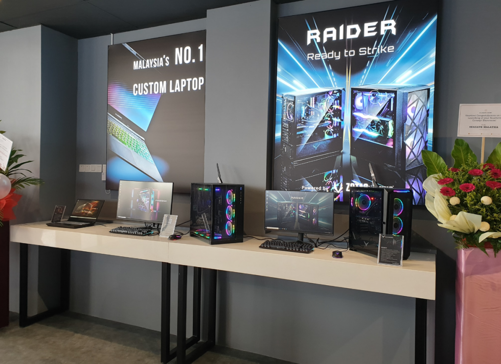 Illegear Johor Bahru Concept Showroom Launched; AMD Ryzen 4000 Series Laptops Unveiled 8