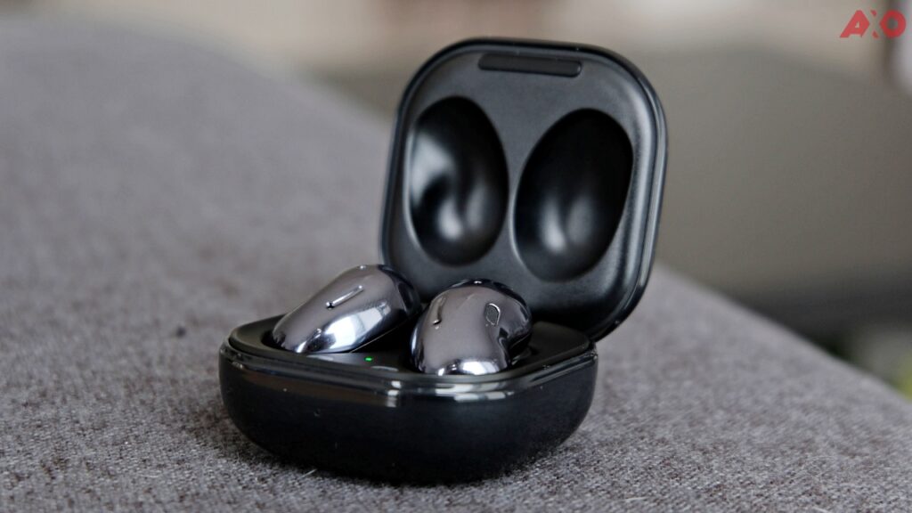 Samsung Galaxy Buds Live TWS Earbuds Review: Good Sounding Magic Beans 32