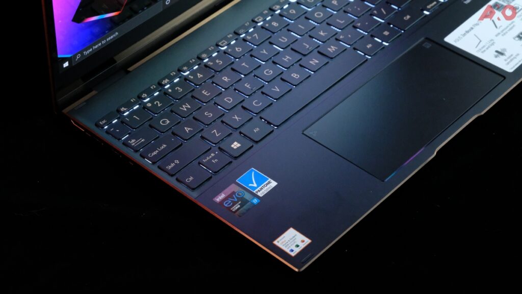 Asus ZenBook Flip S OLED (UX371)