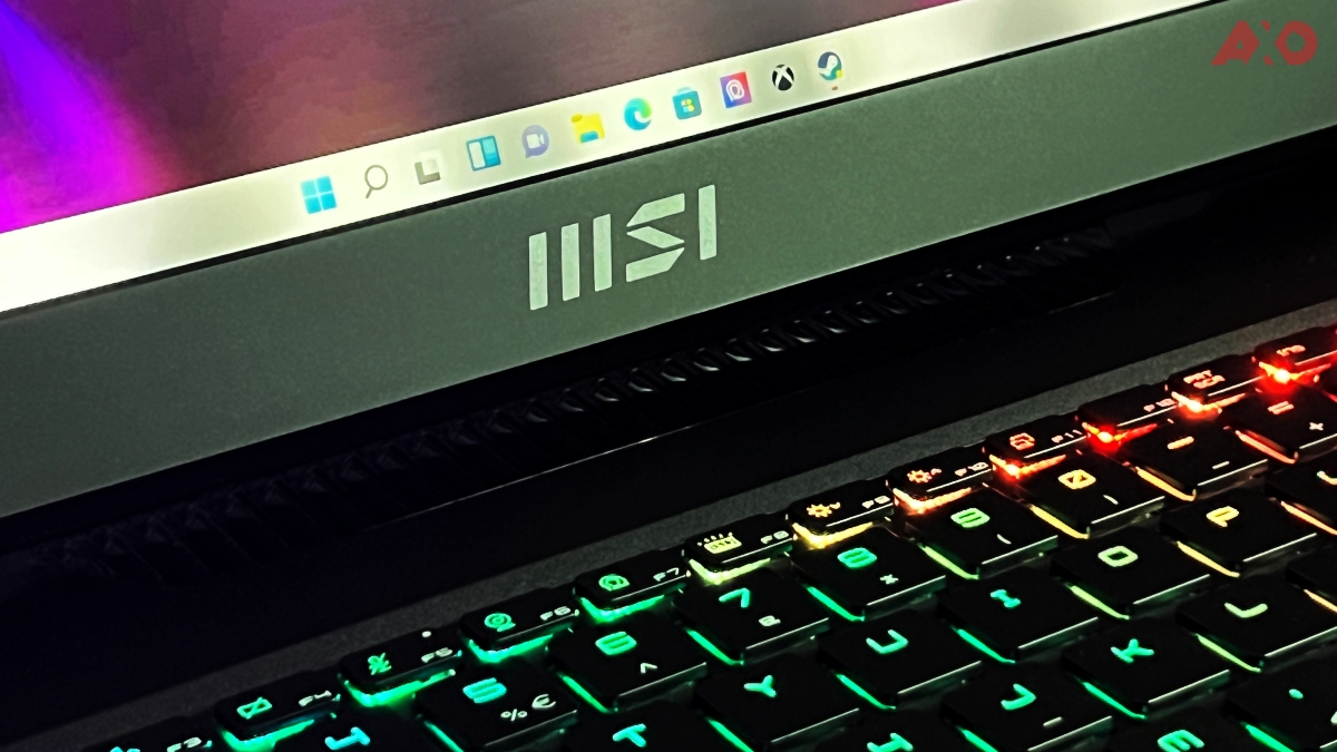 MSI Titan GT77 Review: Huge 24K Beast With Immense Power